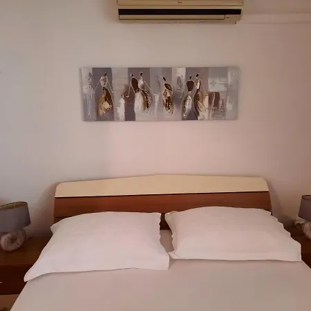 Dani * Ζαντάρ